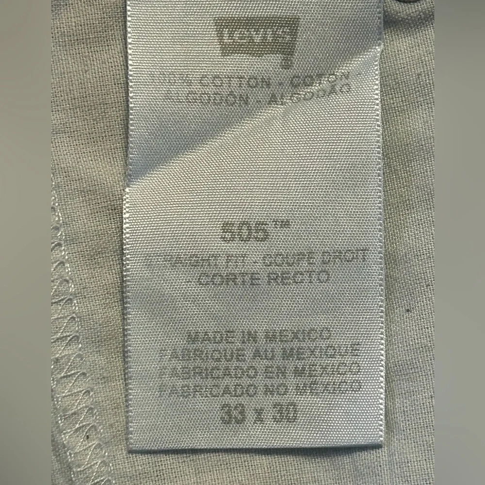 Levi’s 505 men’s denim‎ straight leg jeans, 33/30